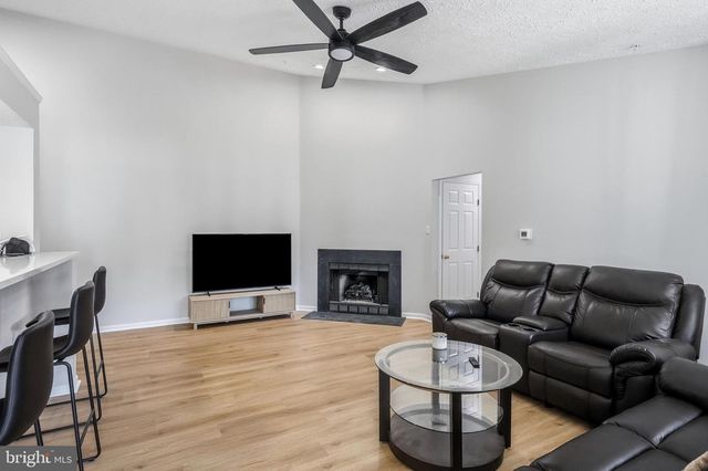 72 ELDON WAY, Marlton, NJ 08053