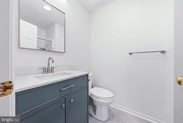 72 ELDON WAY, Marlton, NJ 08053