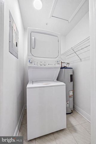 72 ELDON WAY, Marlton, NJ 08053