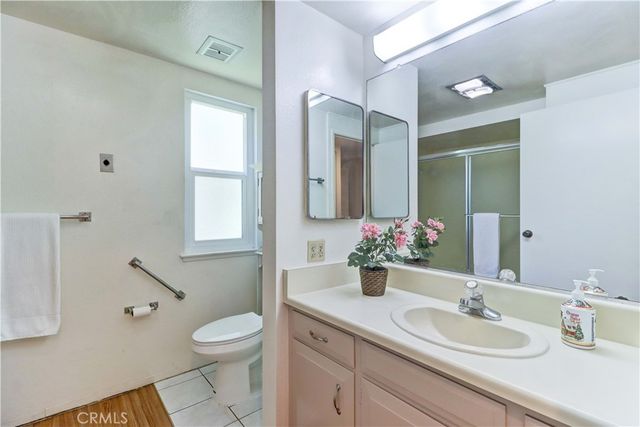 524 Calle Aragon N, Laguna Woods, CA 92637