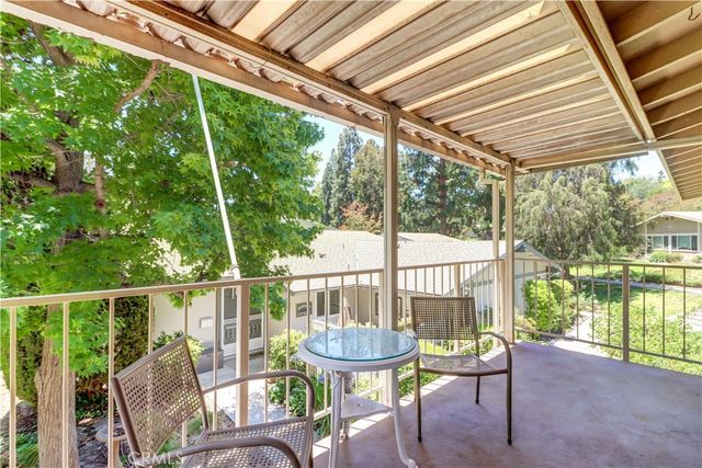 524 Calle Aragon N, Laguna Woods, CA 92637
