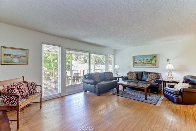 524 Calle Aragon N, Laguna Woods, CA 92637