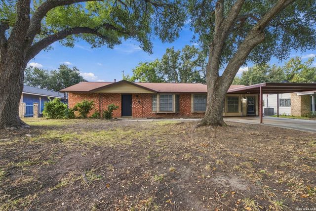 4122 RUNNING CREEK DR, San Antonio, TX 78218