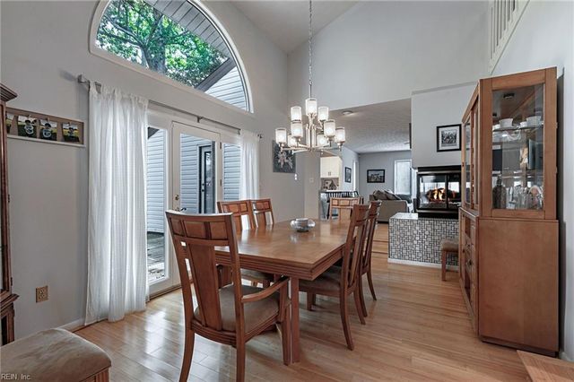 17 Fields DR, Hampton, VA 23664