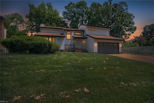 17 Fields DR, Hampton, VA 23664