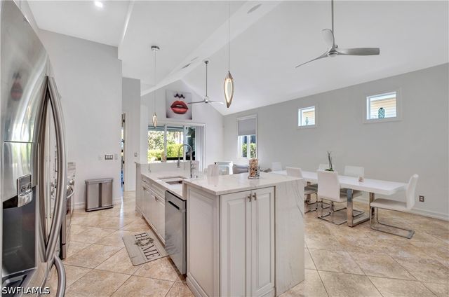 3005 Coco AVE, Naples, FL 34112
