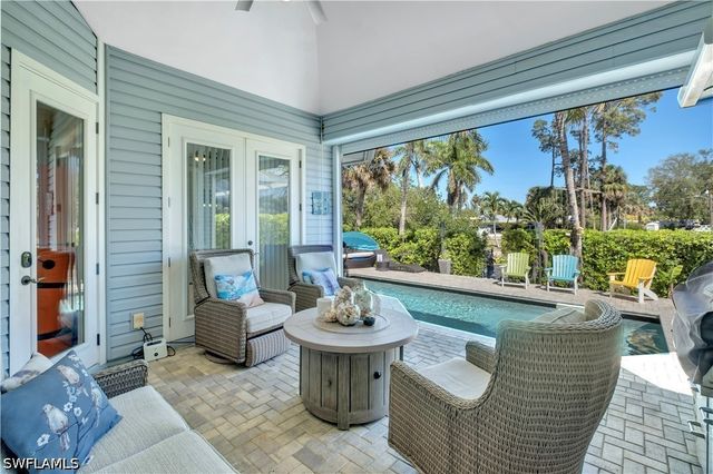 3005 Coco AVE, Naples, FL 34112