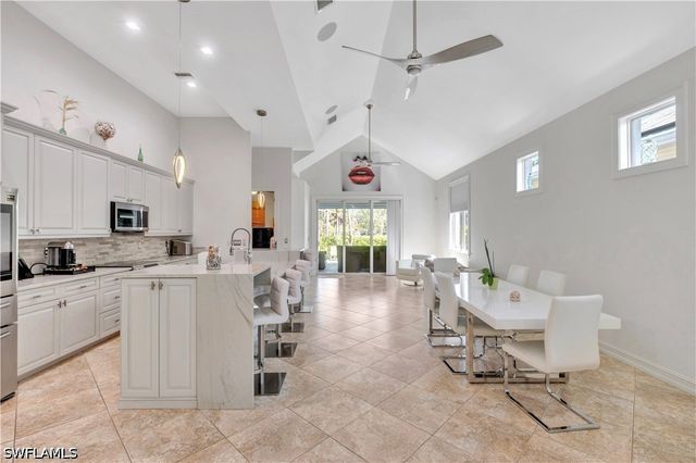 3005 Coco AVE, Naples, FL 34112