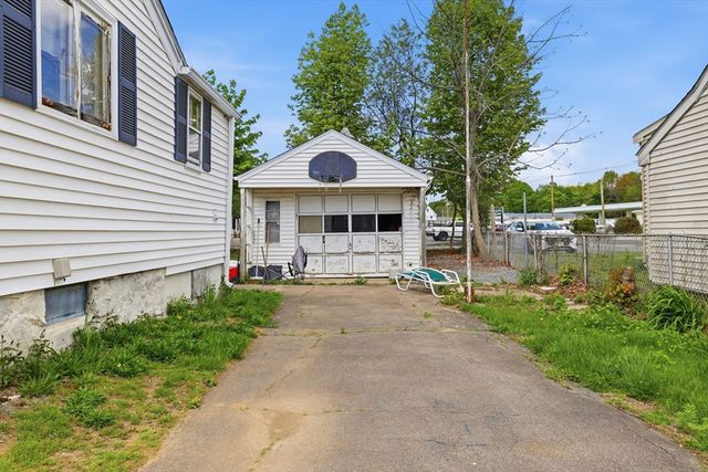 19 Voses Ct, Stoughton, MA 02072