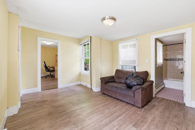 19 Voses Ct, Stoughton, MA 02072