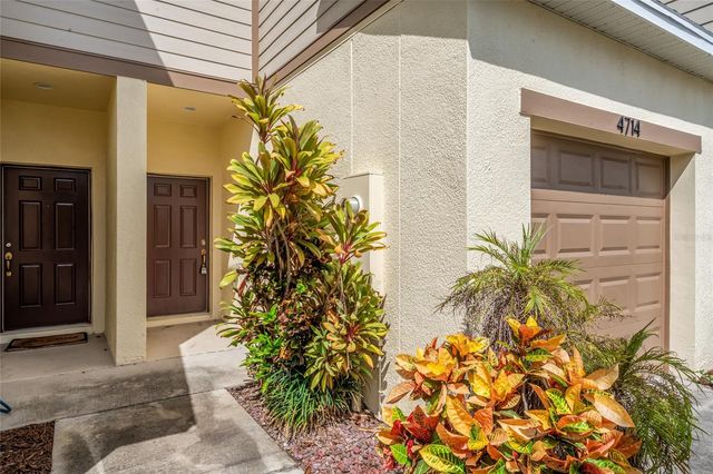 4714 WHITE SANDERLING COURT, Tampa, FL 33619