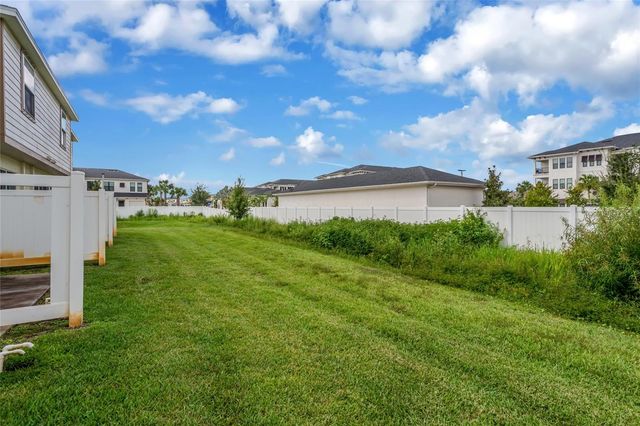 4714 WHITE SANDERLING COURT, Tampa, FL 33619