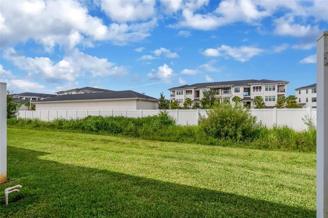 4714 WHITE SANDERLING COURT, Tampa, FL 33619