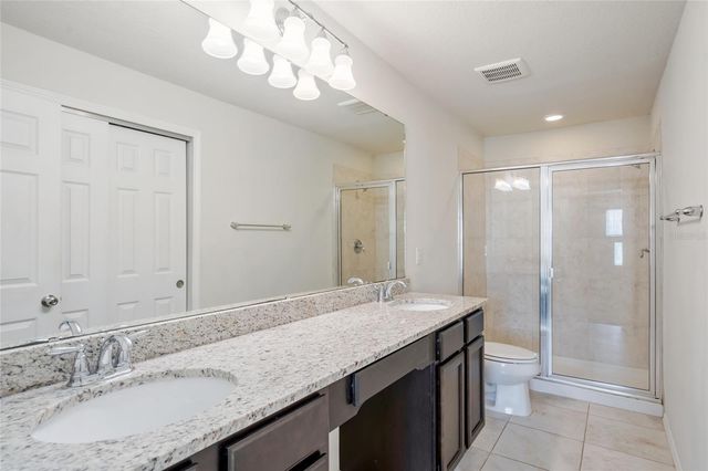 4714 WHITE SANDERLING COURT, Tampa, FL 33619