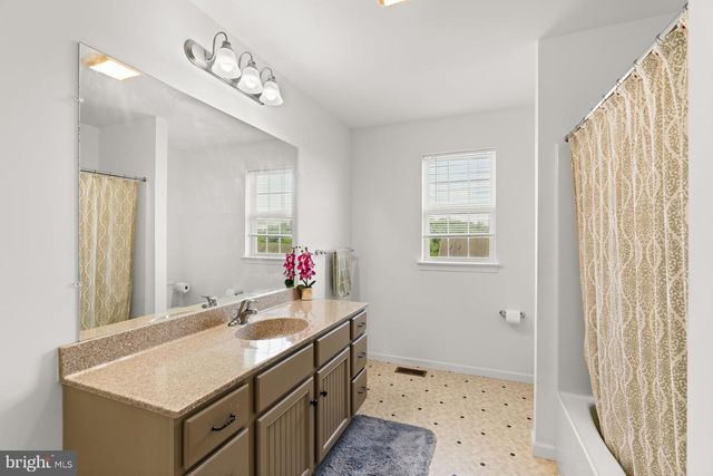 3 RYCROFT RD, Mechanicsburg, PA 17050
