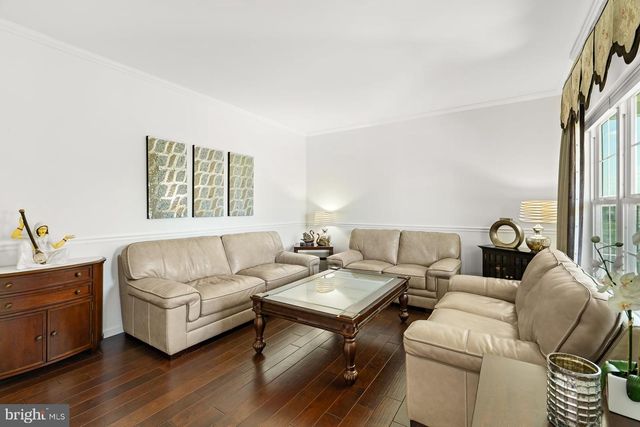 3 RYCROFT RD, Mechanicsburg, PA 17050