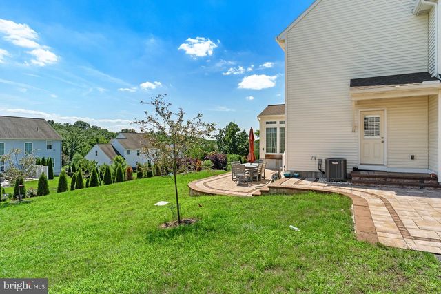 3 RYCROFT RD, Mechanicsburg, PA 17050