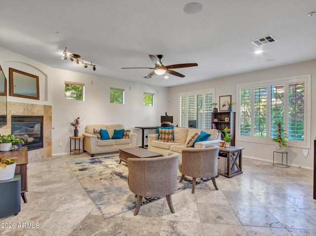 12562 W MINER Trail, Peoria, AZ 85383