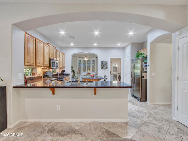 12562 W MINER Trail, Peoria, AZ 85383