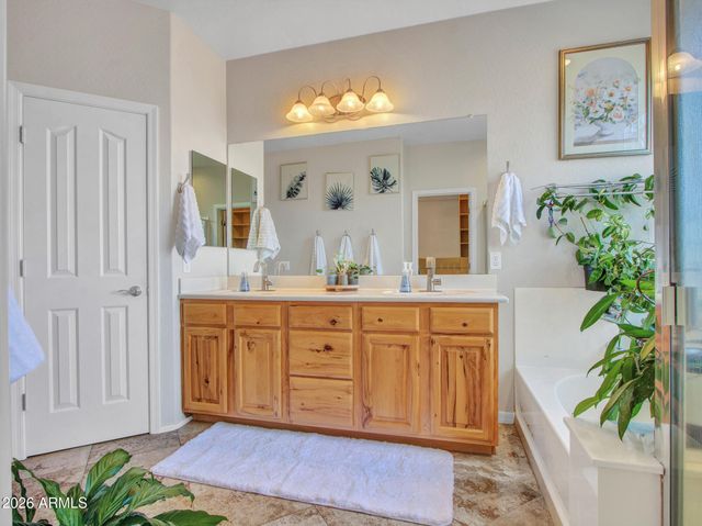 12562 W MINER Trail, Peoria, AZ 85383