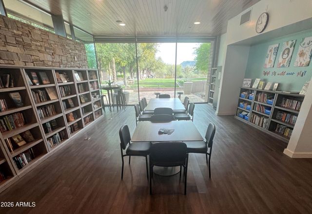 12562 W MINER Trail, Peoria, AZ 85383