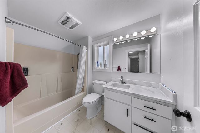 501 Shuksan Way, Everson, WA 98247