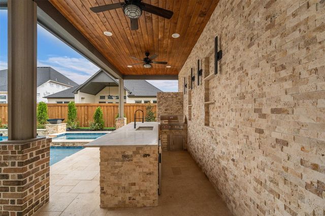28033 Pebble Park Drive, Spring, TX 77386