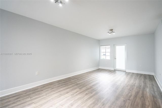 331 85th St 1, Miami Beach, FL 33141