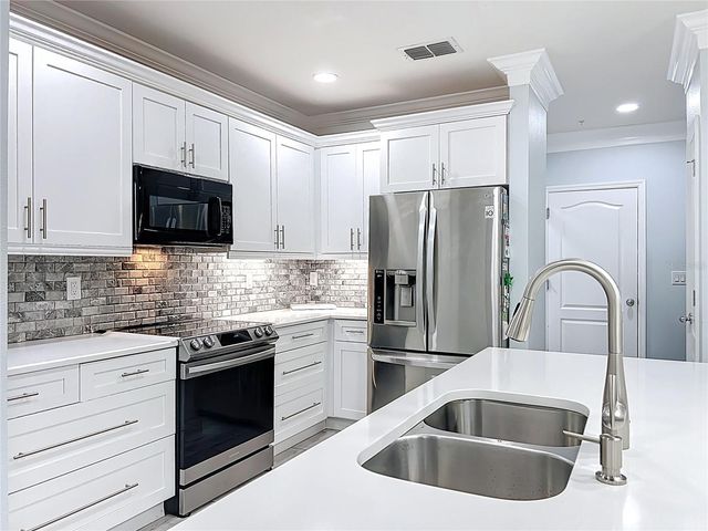 4803 APPLE BLOSSOM LANE, St Cloud, FL 34771