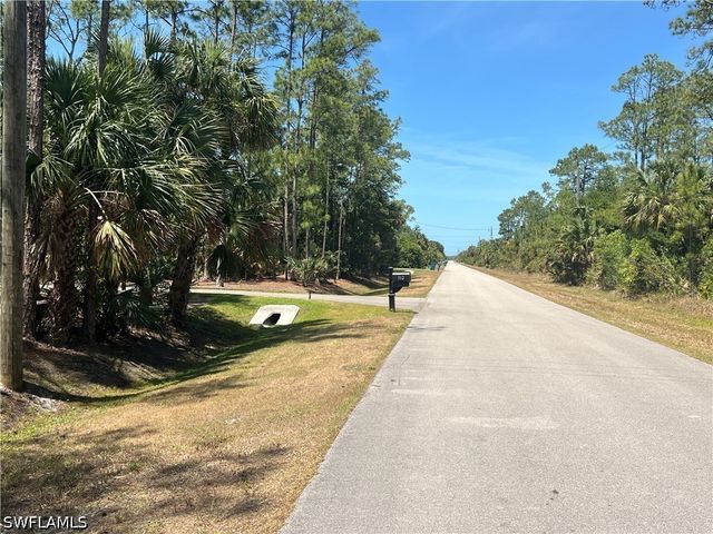 41st AVE NE, Naples, FL 34120