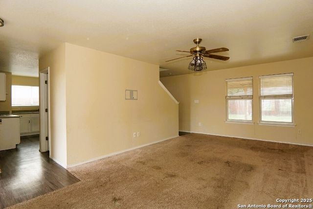 9739 Crescent Moon, San Antonio, TX 78245