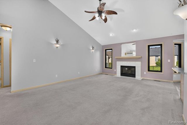 53293 Spurry Lane, New Baltimore, MI 48051