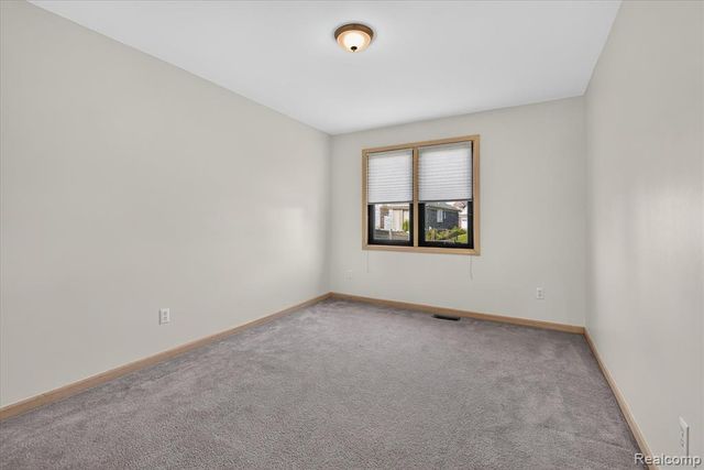 53293 Spurry Lane, New Baltimore, MI 48051