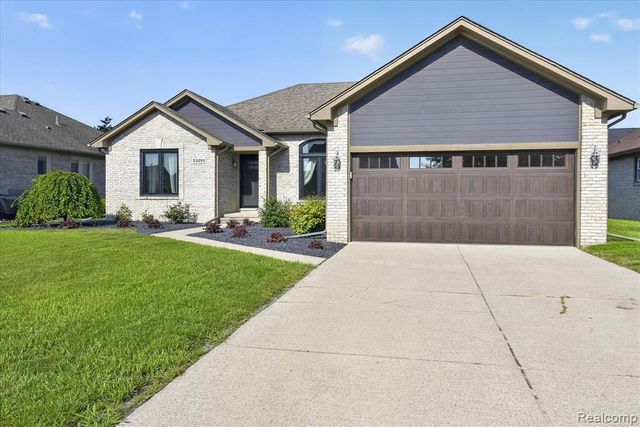 53293 Spurry Lane, New Baltimore, MI 48051