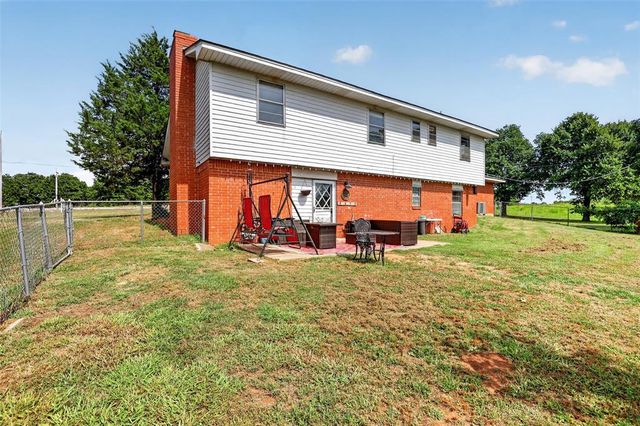 18500 Highway 102 Highway, Shawnee, OK 74801