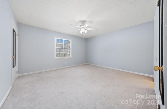 824 6th Street NW, Hickory, NC 28601