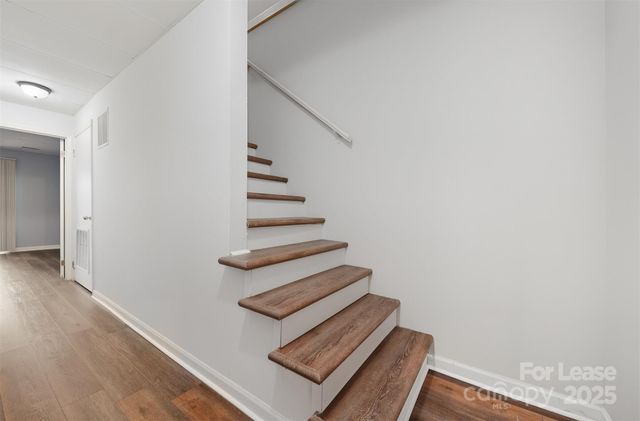 824 6th Street NW, Hickory, NC 28601