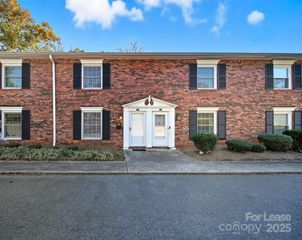 824 6th Street NW, Hickory, NC 28601