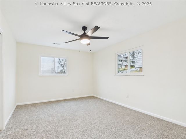 5206 Hammons Drive, Charleston, WV 25313