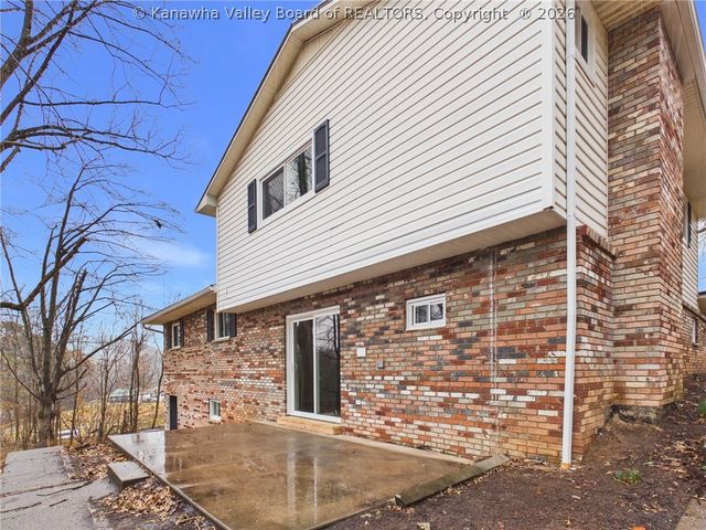 5206 Hammons Drive, Charleston, WV 25313