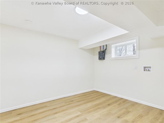 5206 Hammons Drive, Charleston, WV 25313