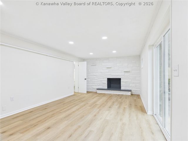 5206 Hammons Drive, Charleston, WV 25313