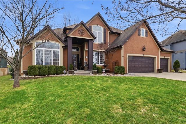 225 Misty Meadow Drive, Lee's Summit, MO 64064