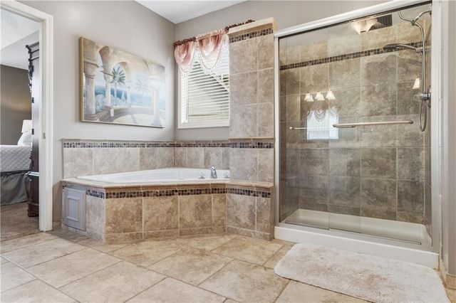 225 Misty Meadow Drive, Lee's Summit, MO 64064