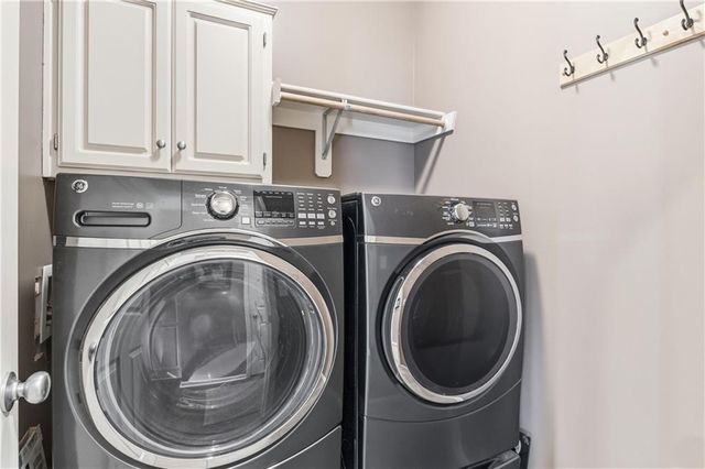 225 Misty Meadow Drive, Lee's Summit, MO 64064