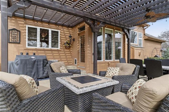 225 Misty Meadow Drive, Lee's Summit, MO 64064