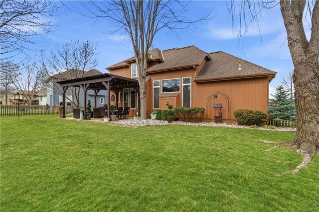 225 Misty Meadow Drive, Lee's Summit, MO 64064
