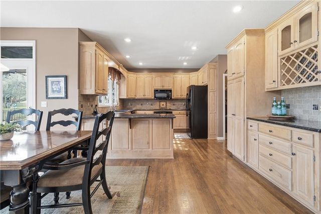 225 Misty Meadow Drive, Lee's Summit, MO 64064