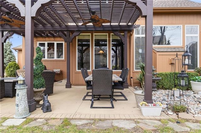 225 Misty Meadow Drive, Lee's Summit, MO 64064