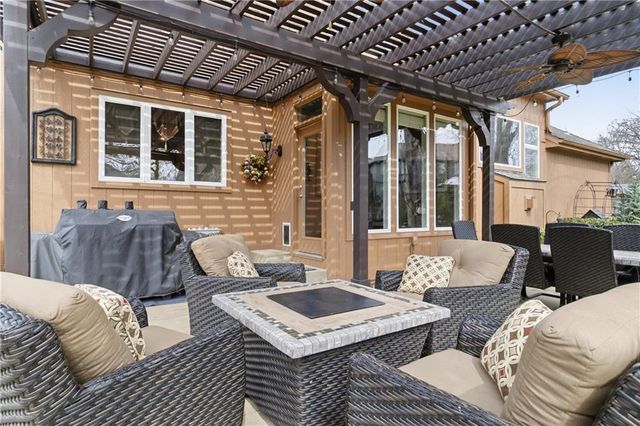 225 Misty Meadow Drive, Lee's Summit, MO 64064